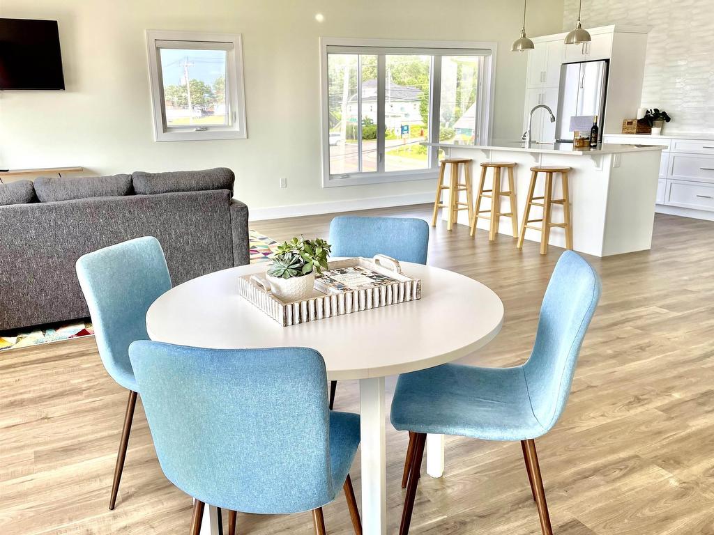 












15751 Central Avenue

,
Inverness,




NS
B0E 1N0

