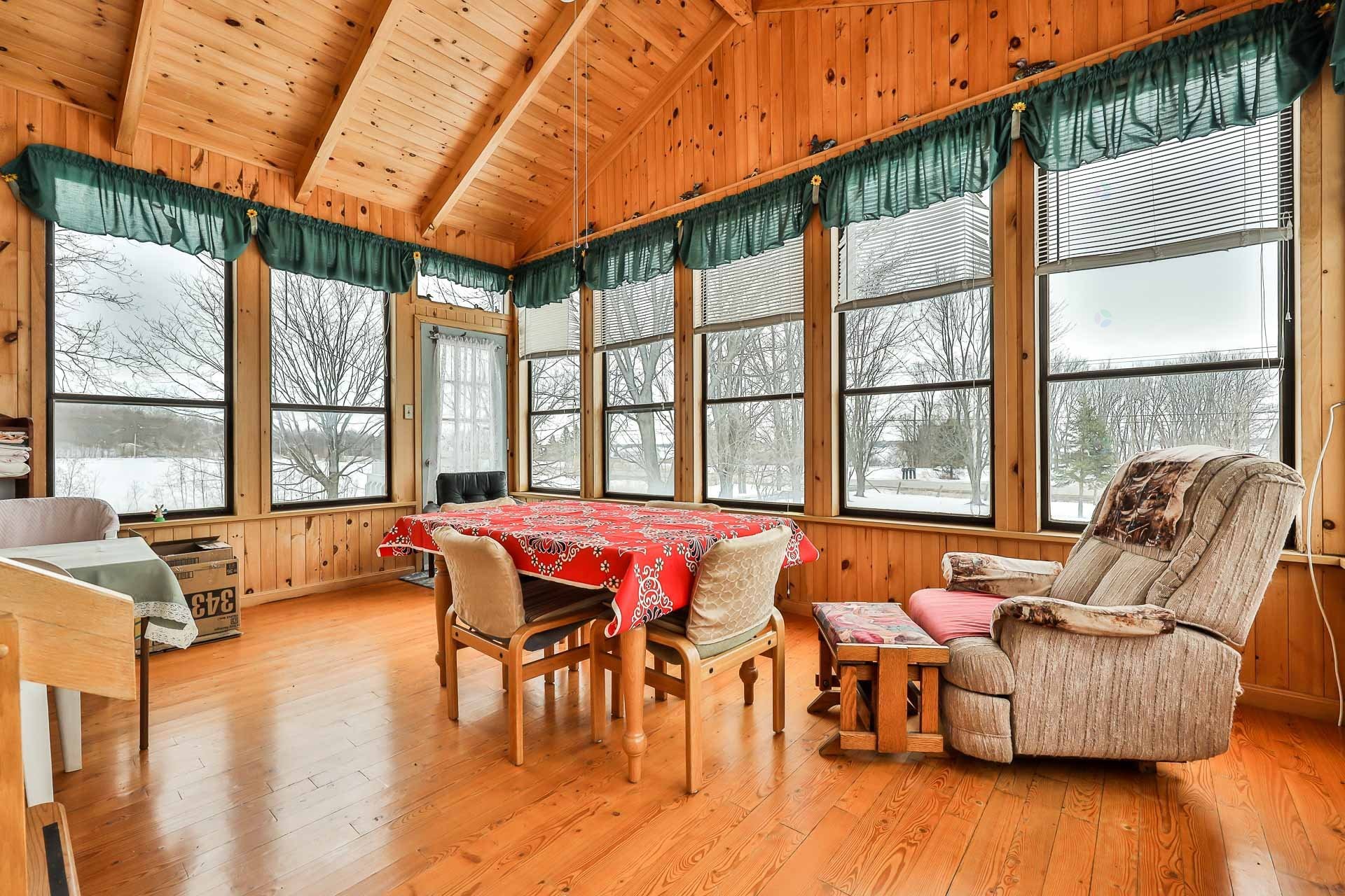 









2936


Route 148

,
Grenville-sur-la-Rouge,




QC
J0V1B0

