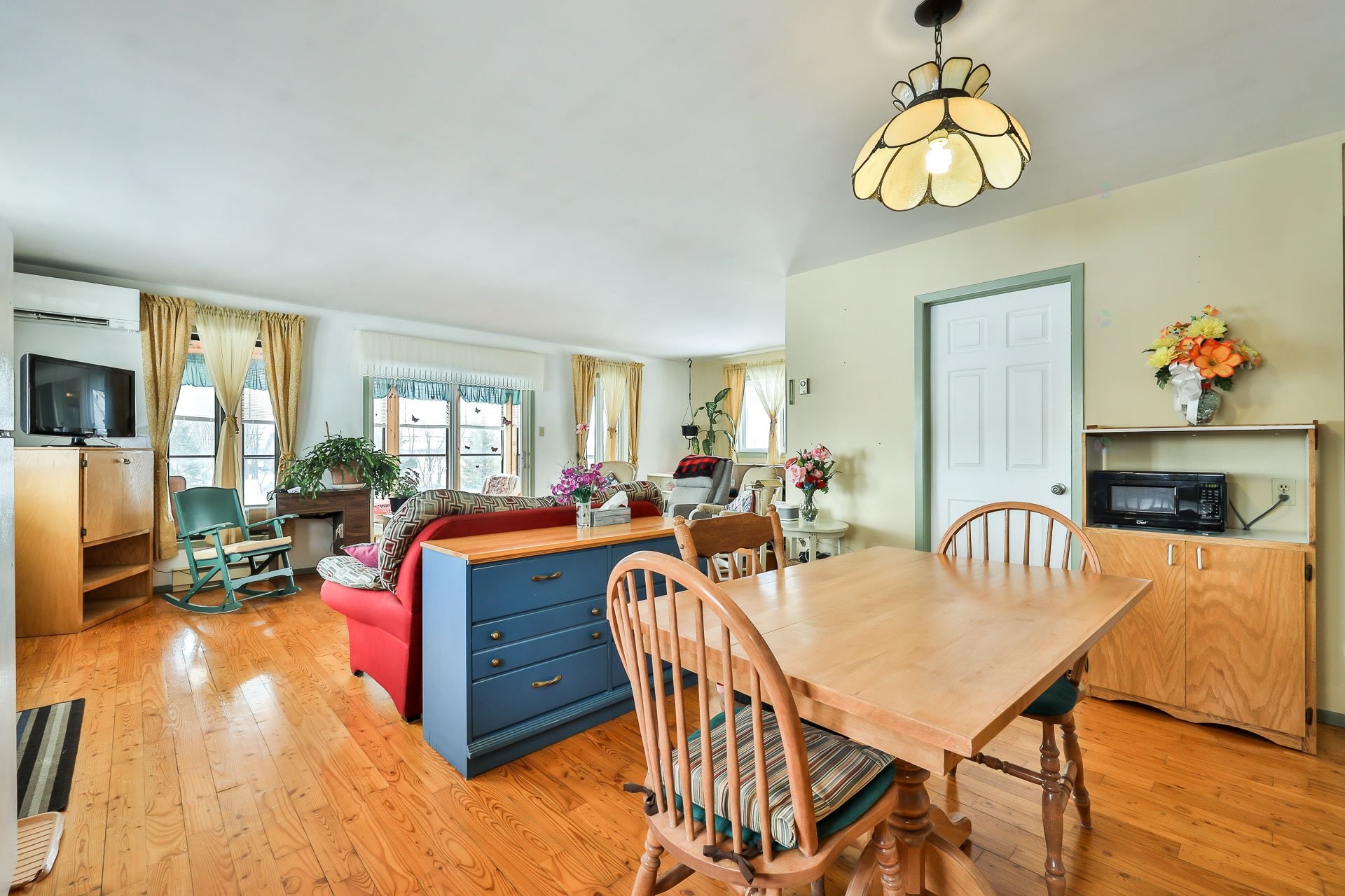 









2936


Route 148

,
Grenville-sur-la-Rouge,




QC
J0V1B0

