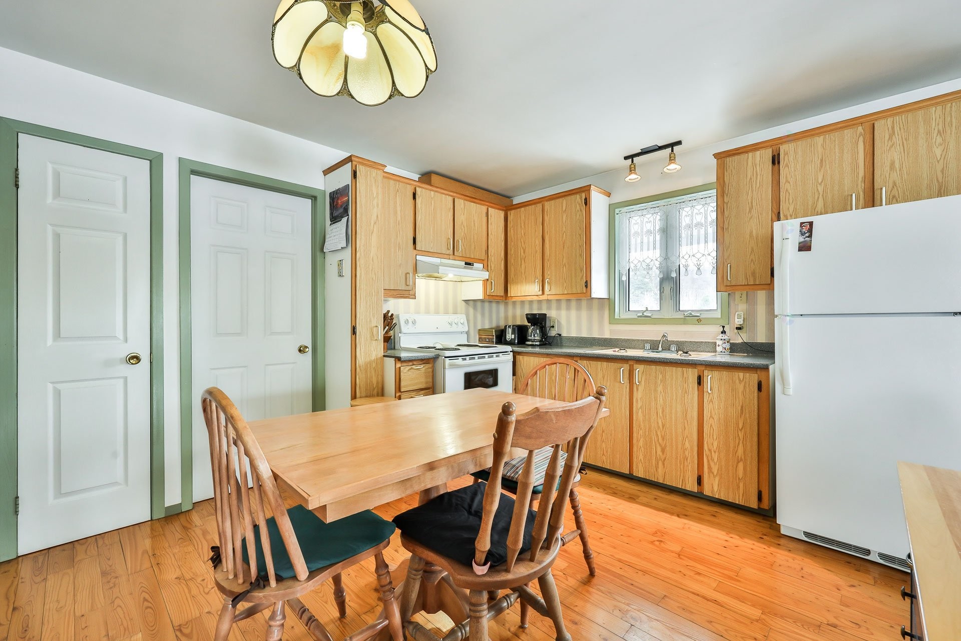 









2936


Route 148

,
Grenville-sur-la-Rouge,




QC
J0V1B0

