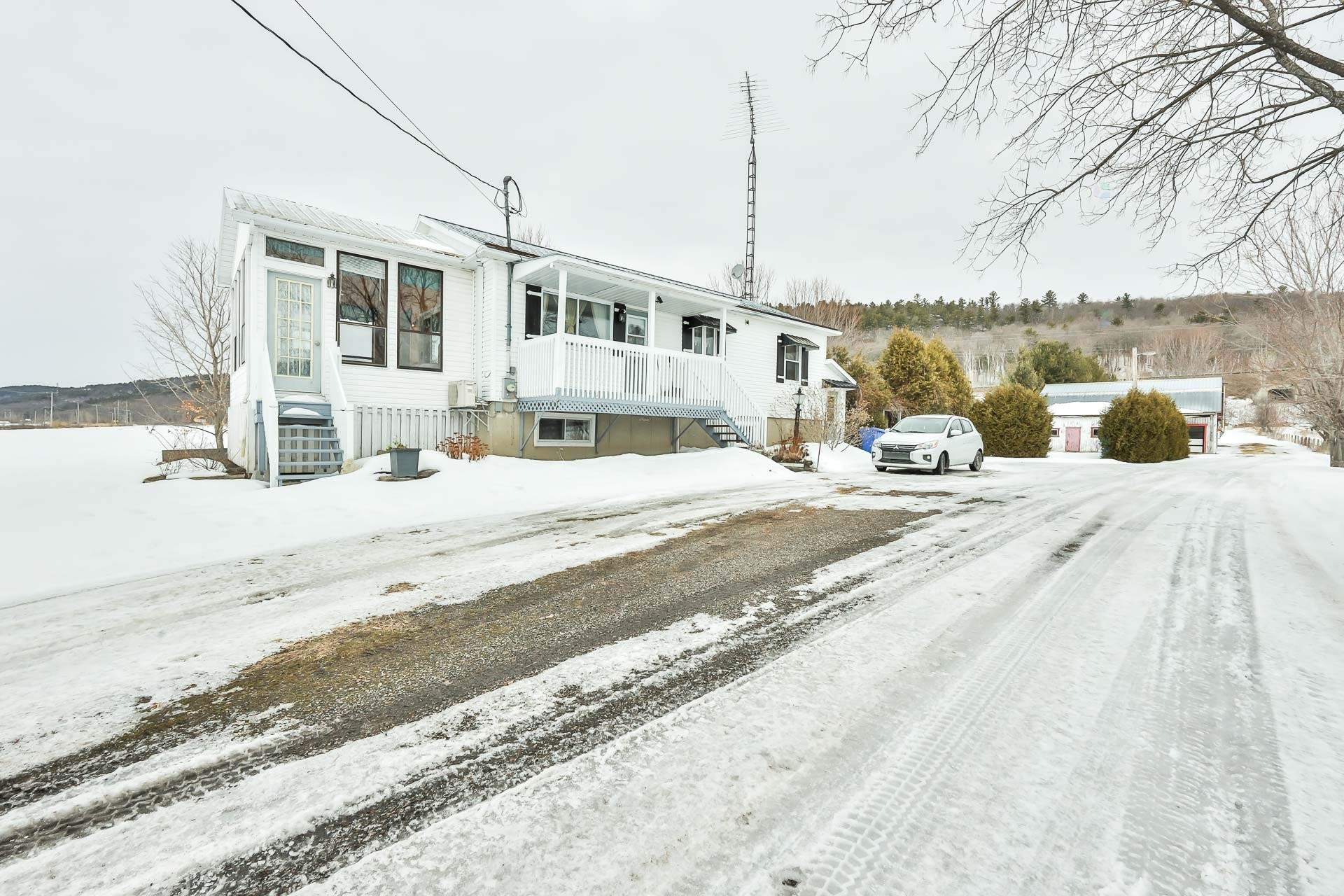 









2936


Route 148

,
Grenville-sur-la-Rouge,




QC
J0V1B0

