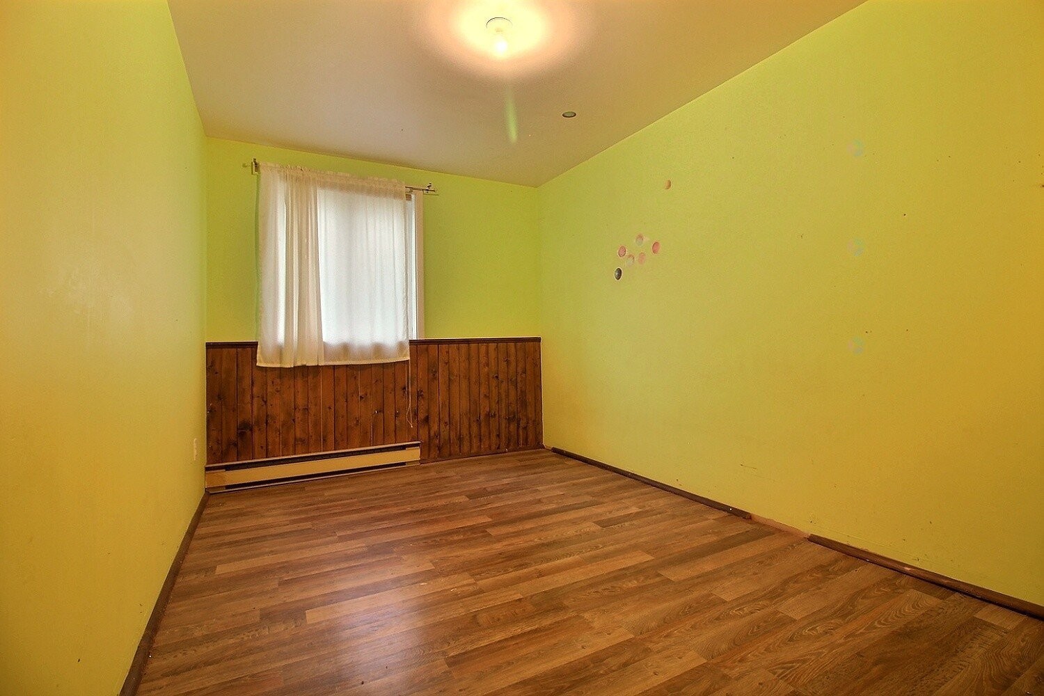 









150

 - 152


Ch. Ste-Anne

,
Saint-Alban,




QC
G0A3B0

