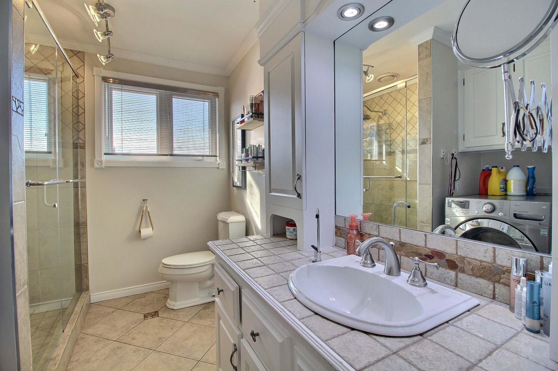 









51


Ch. George-Bonnallie

,
Eastman,




QC
J0E1P0

