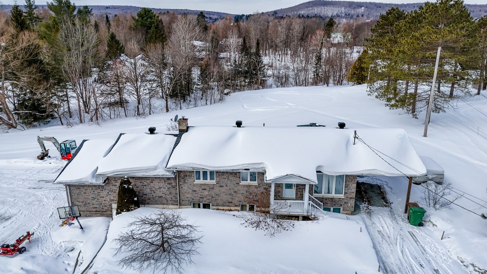 









51


Ch. George-Bonnallie

,
Eastman,




QC
J0E1P0

