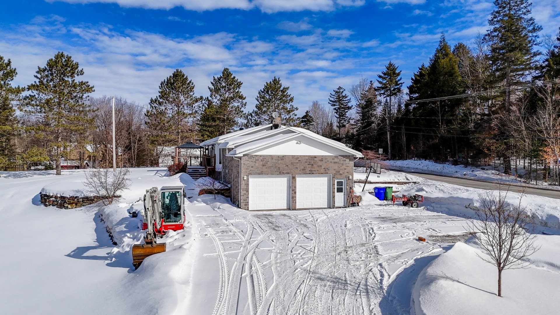 









51


Ch. George-Bonnallie

,
Eastman,




QC
J0E1P0

