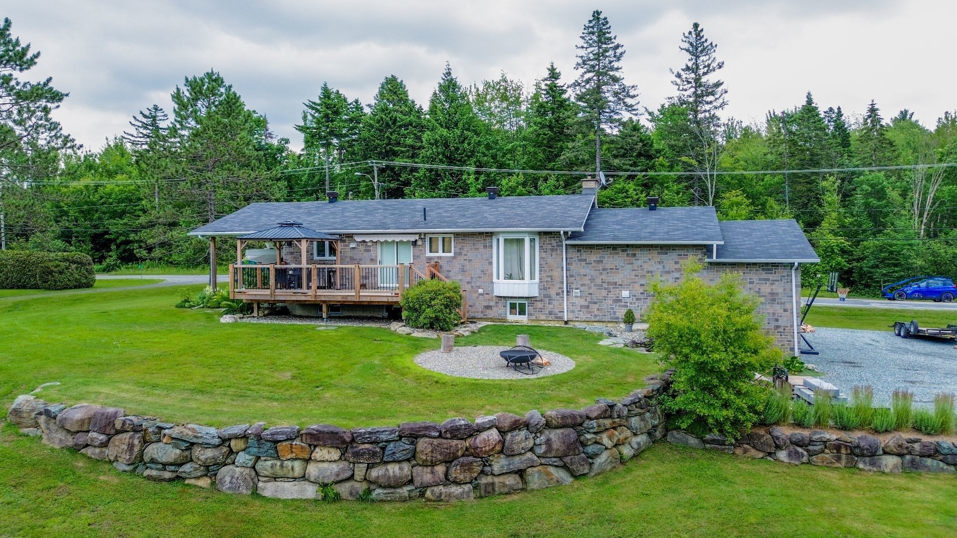 









51


Ch. George-Bonnallie

,
Eastman,




QC
J0E1P0

