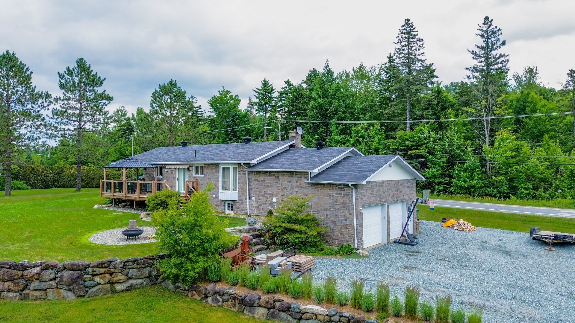 









51


Ch. George-Bonnallie

,
Eastman,




QC
J0E1P0

