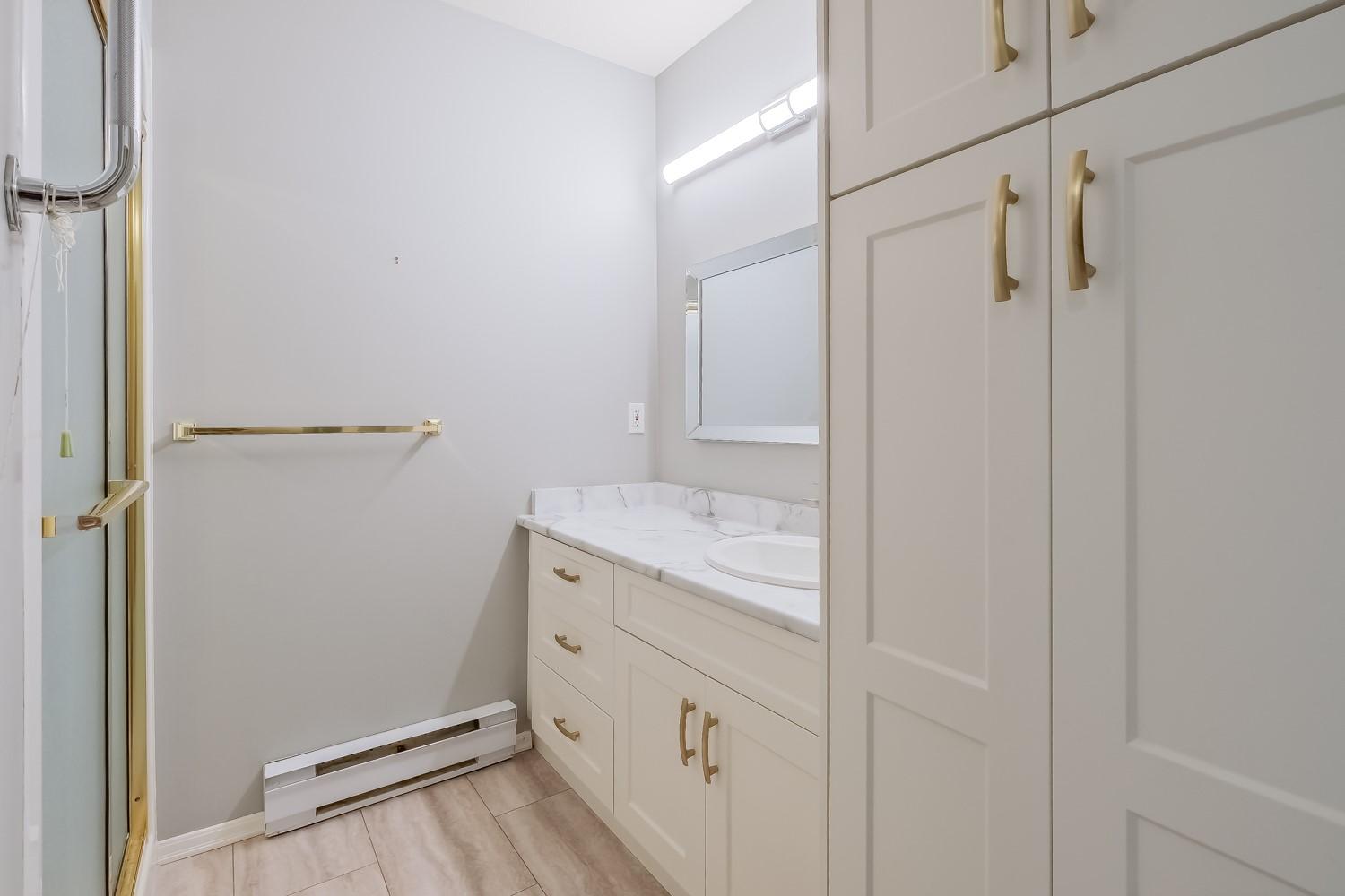 









877


KLO

Road, 225,
Kelowna,




BC
V1Y 9R1

