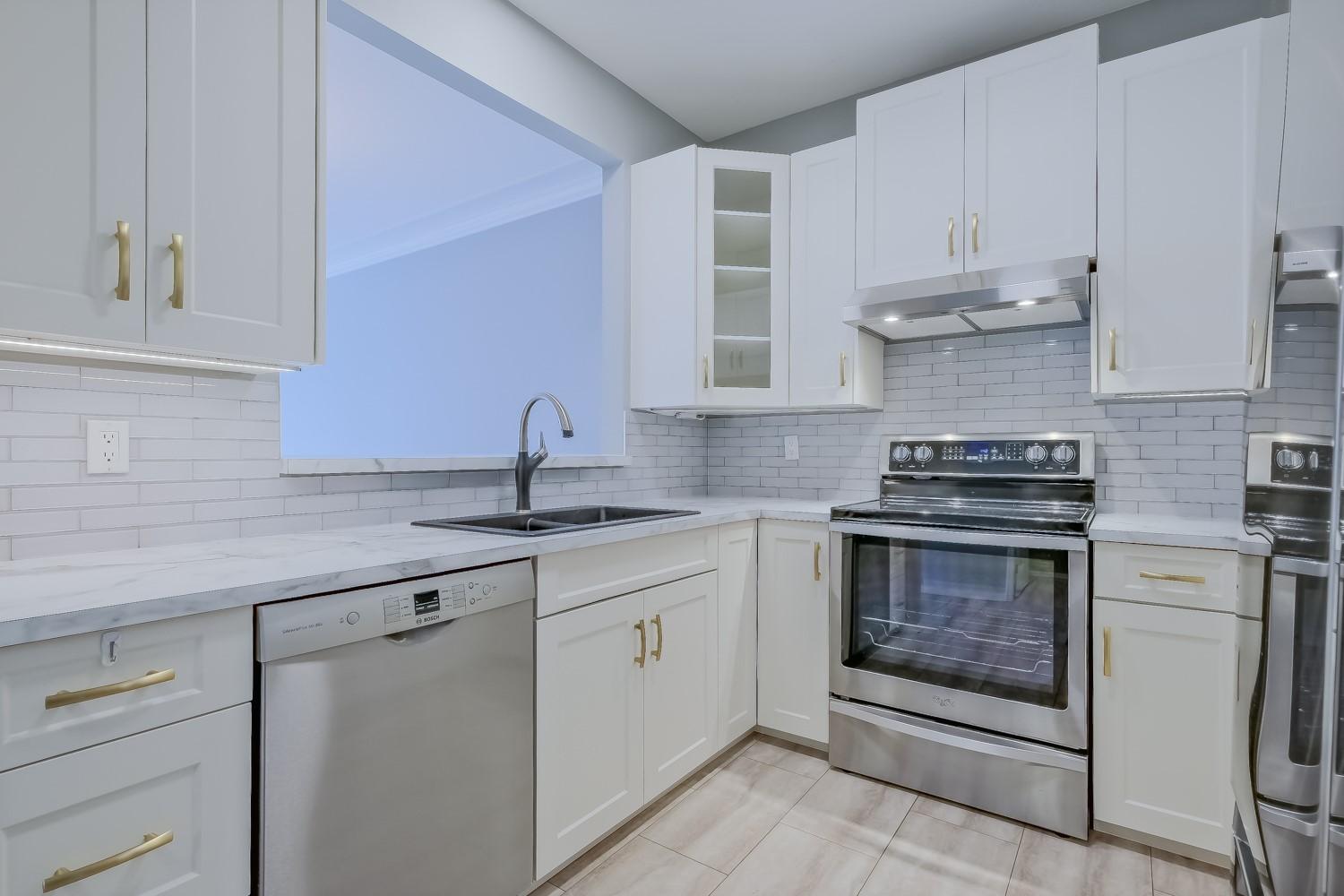 









877


KLO

Road, 225,
Kelowna,




BC
V1Y 9R1

