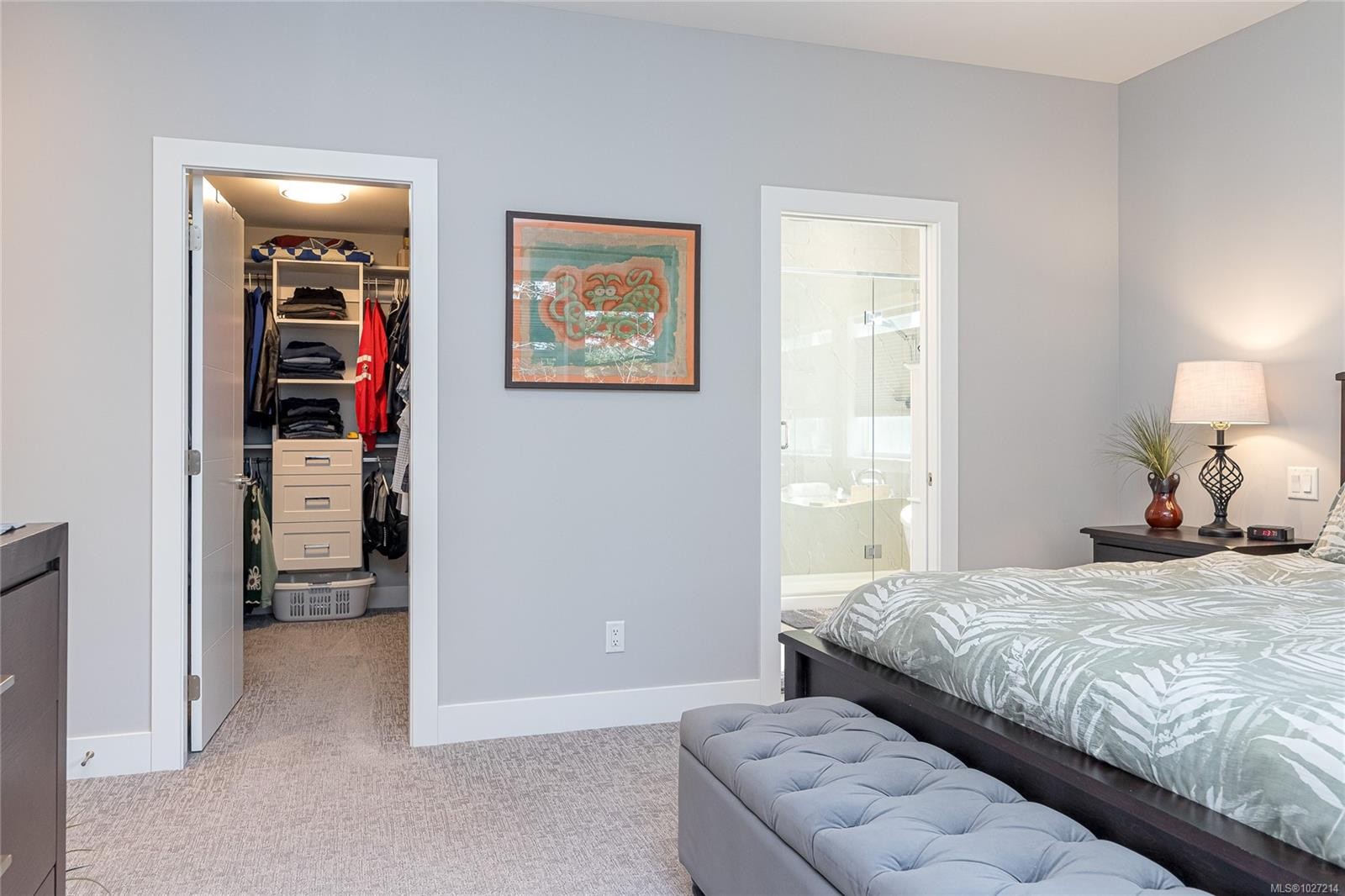 









2117


Triangle

Trail,
Langford,




BC
V9C 0R2

