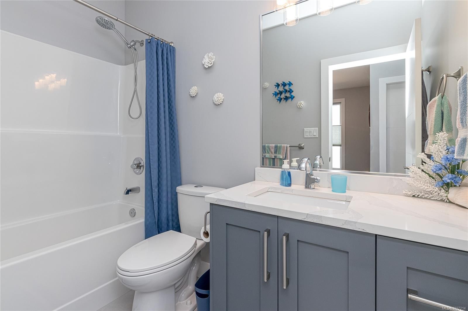 









2117


Triangle

Trail,
Langford,




BC
V9C 0R2

