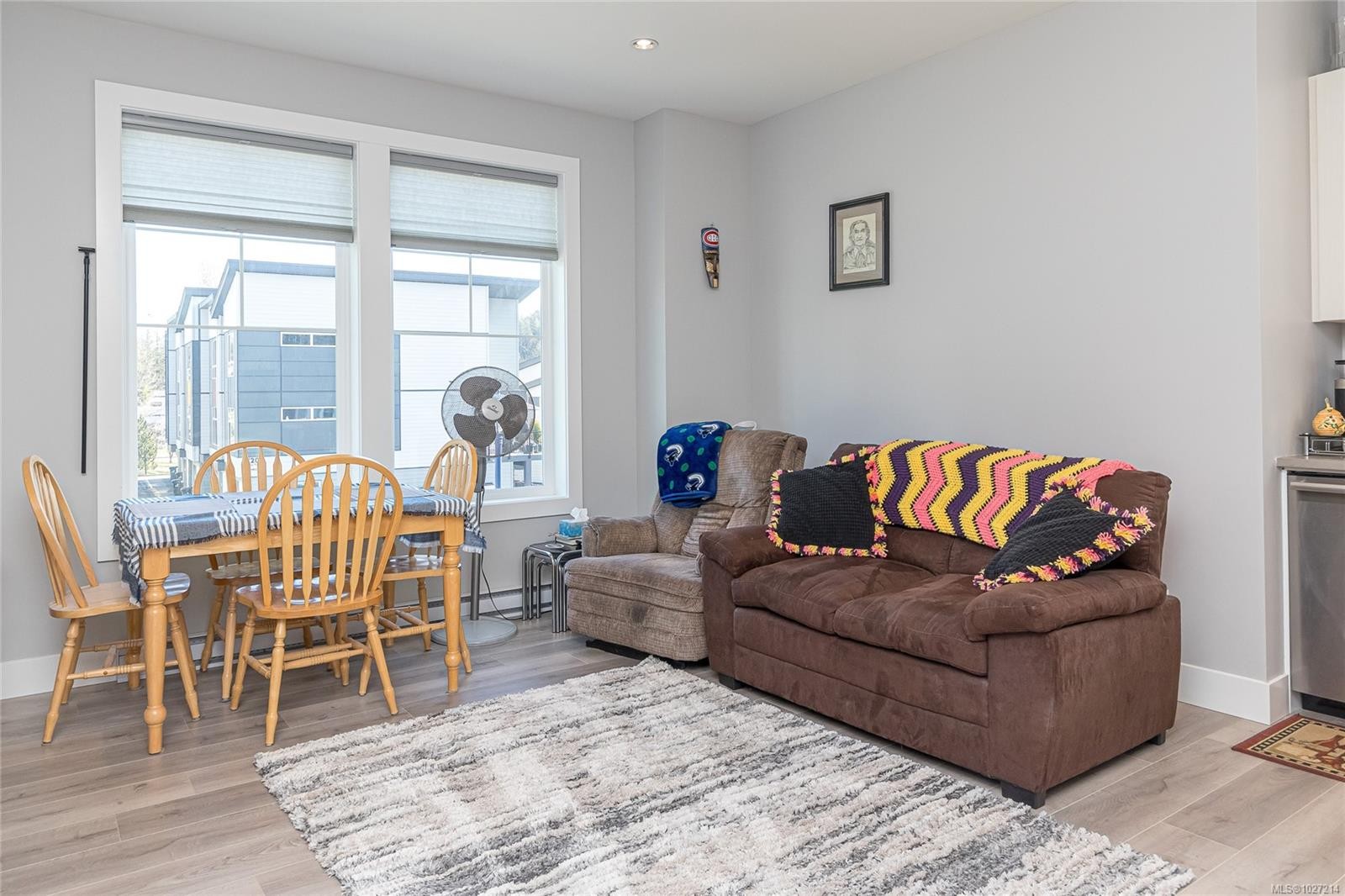 









2117


Triangle

Trail,
Langford,




BC
V9C 0R2

