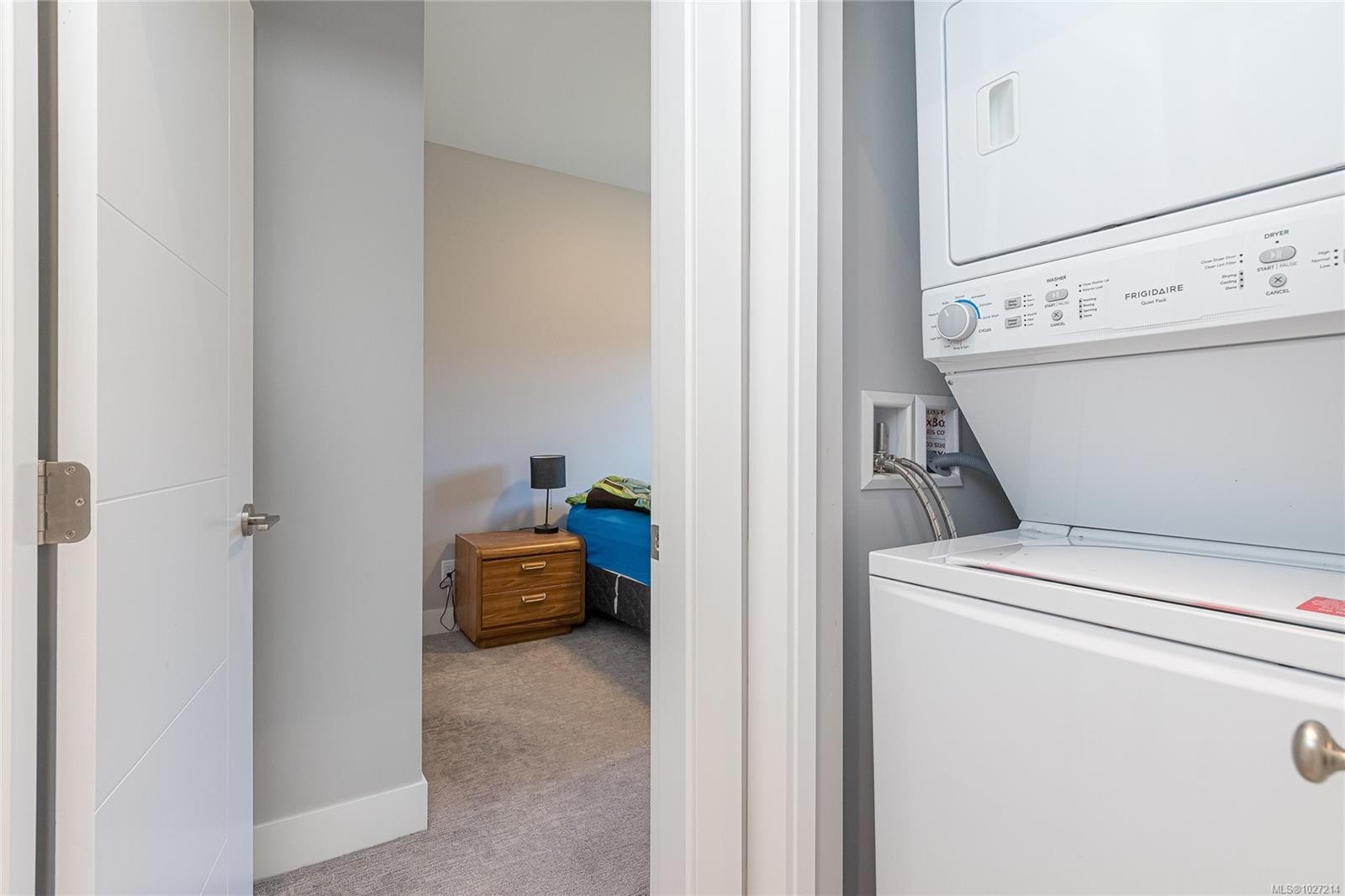 









2117


Triangle

Trail,
Langford,




BC
V9C 0R2

