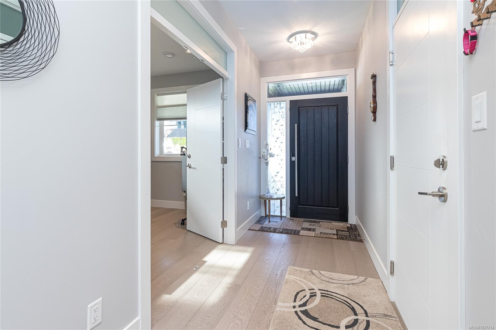 









2117


Triangle

Trail,
Langford,




BC
V9C 0R2

