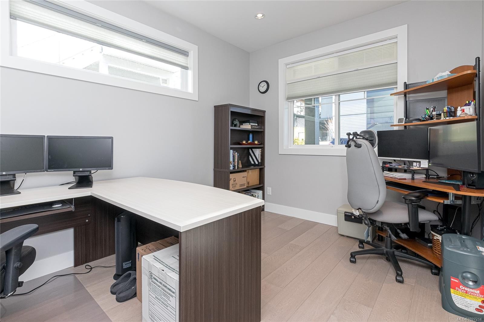 









2117


Triangle

Trail,
Langford,




BC
V9C 0R2

