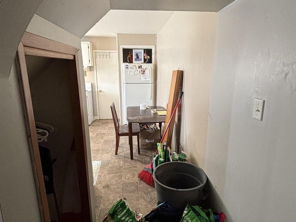 












8-10 Merritt Lane

,
North Sydney,




NS
B2A 0E1

