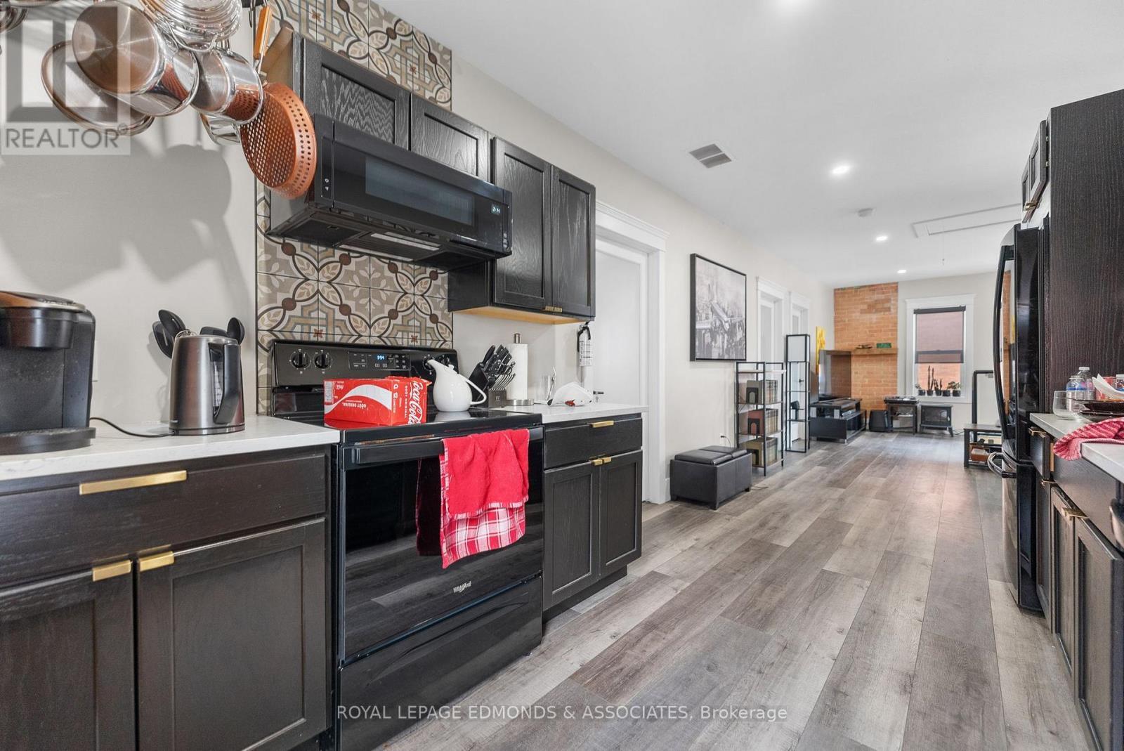 












259 PEMBROKE STREET E

,
Pembroke,




Ontario
K8A3J9

