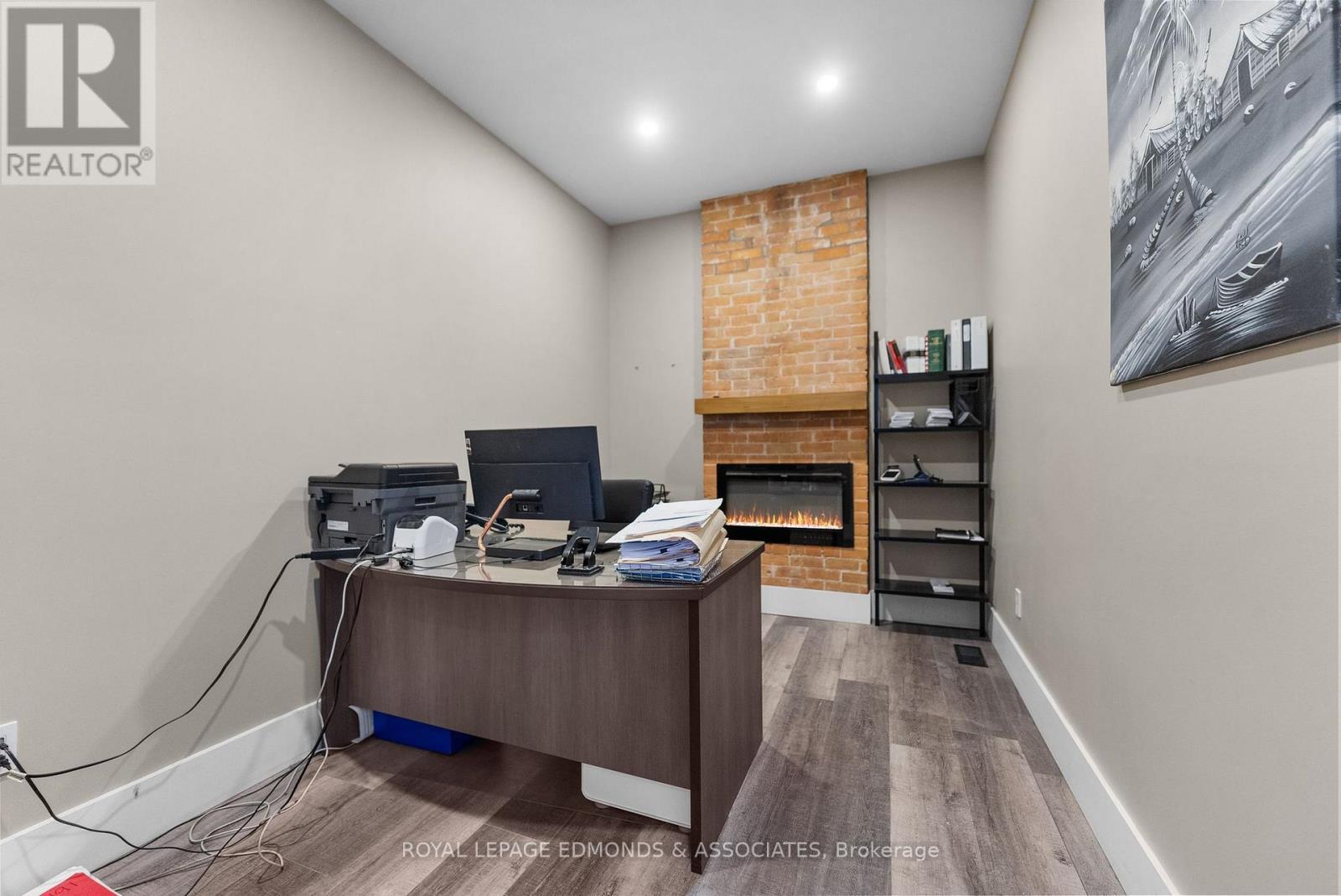 












259 PEMBROKE STREET E

,
Pembroke,




Ontario
K8A3J9

