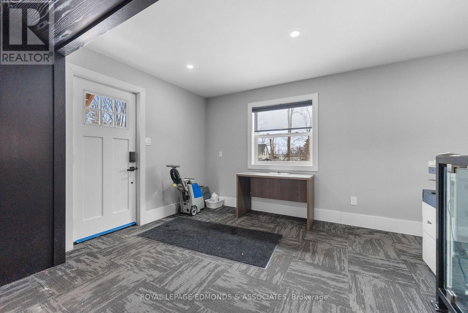 












259 PEMBROKE STREET E

,
Pembroke,




Ontario
K8A3J9


