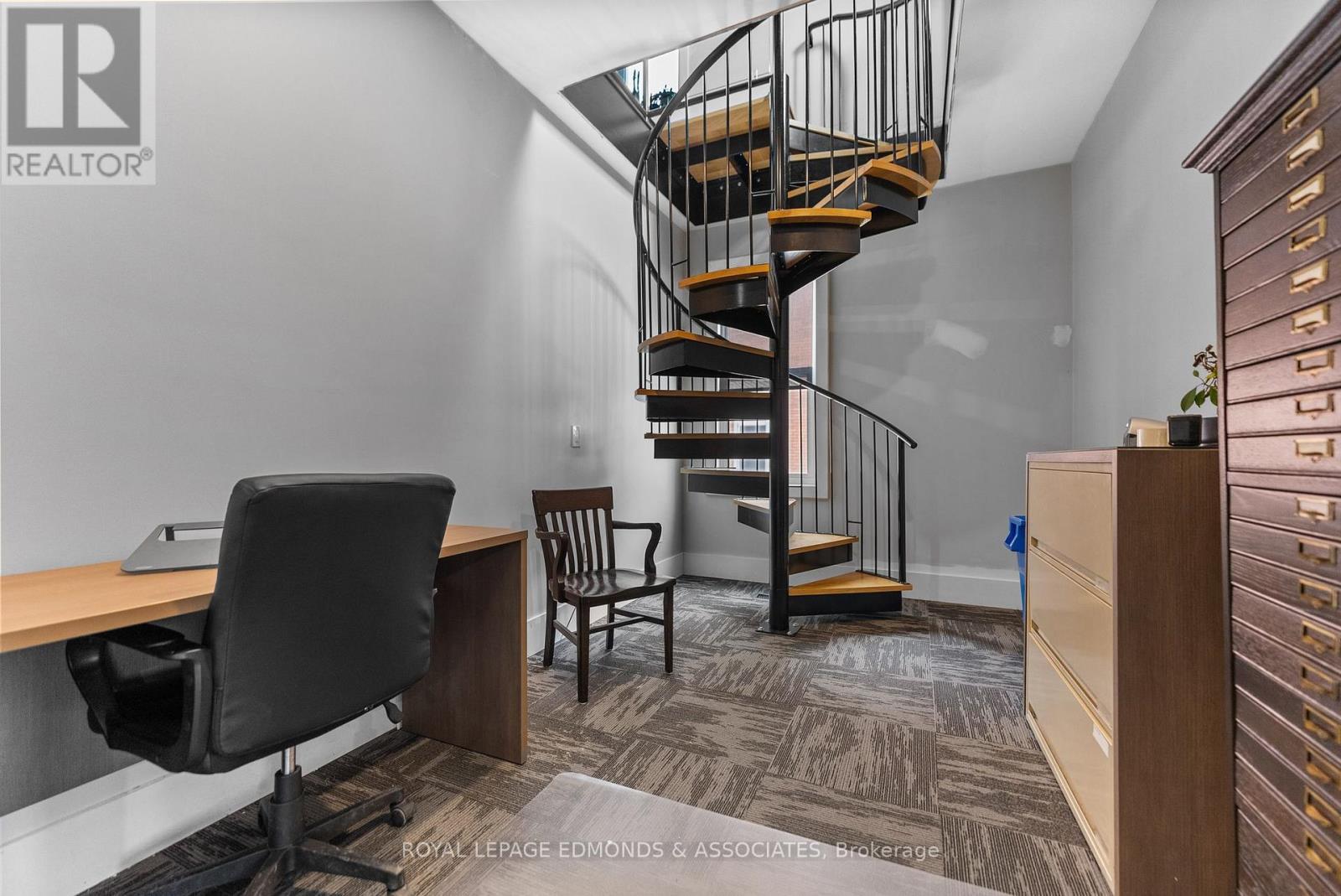 












259 PEMBROKE STREET E

,
Pembroke,




Ontario
K8A3J9

