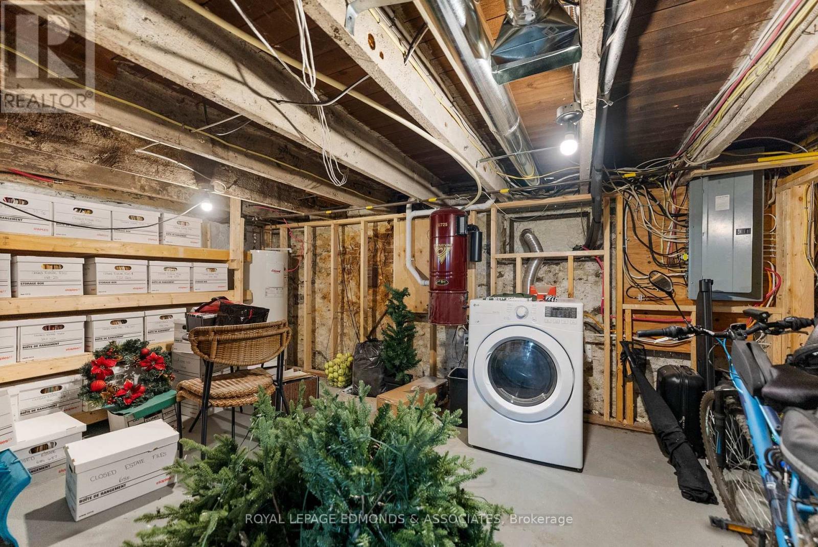 












259 PEMBROKE STREET E

,
Pembroke,




Ontario
K8A3J9

