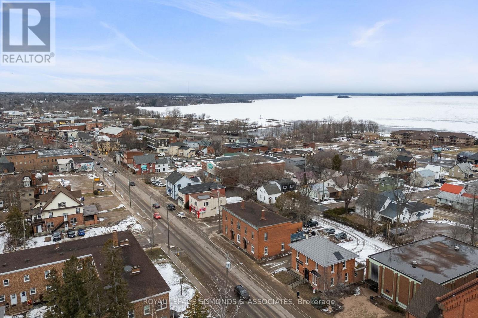 












259 PEMBROKE STREET E

,
Pembroke,




Ontario
K8A3J9

