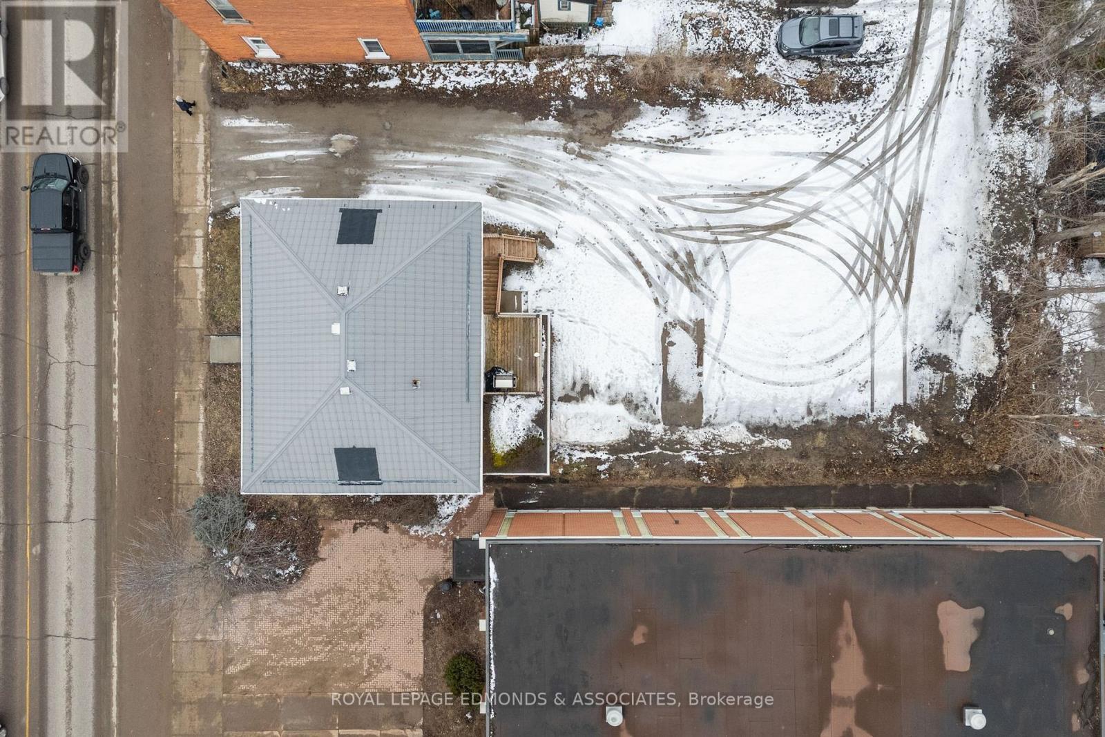












259 PEMBROKE STREET E

,
Pembroke,




Ontario
K8A3J9

