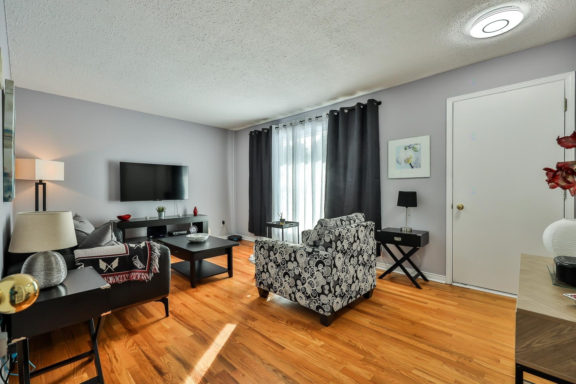 









11


Rue Rémi-Desjardins

,
Gatineau (Buckingham),




QC
J8L3G5

