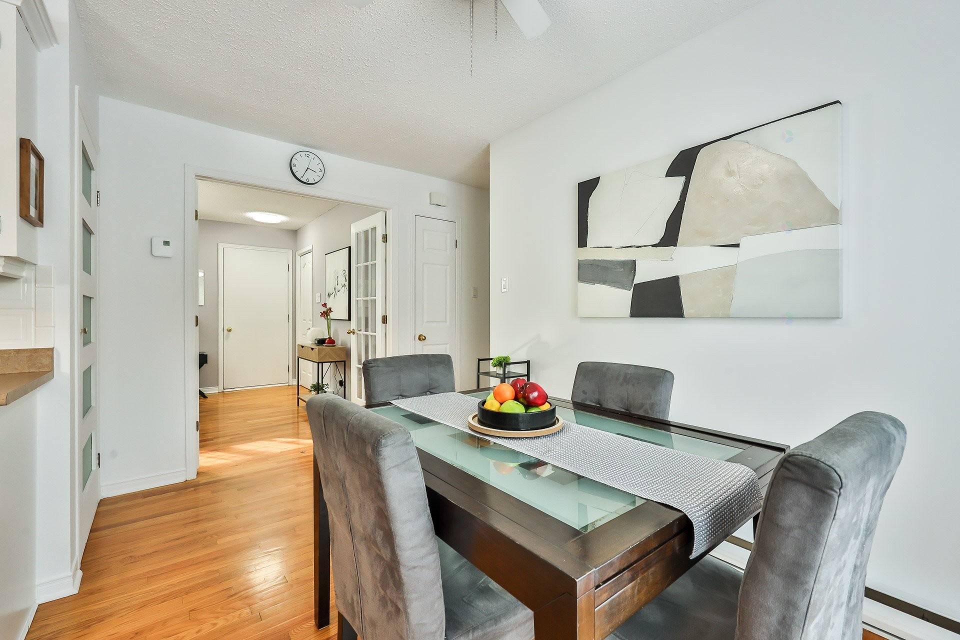 









11


Rue Rémi-Desjardins

,
Gatineau (Buckingham),




QC
J8L3G5

