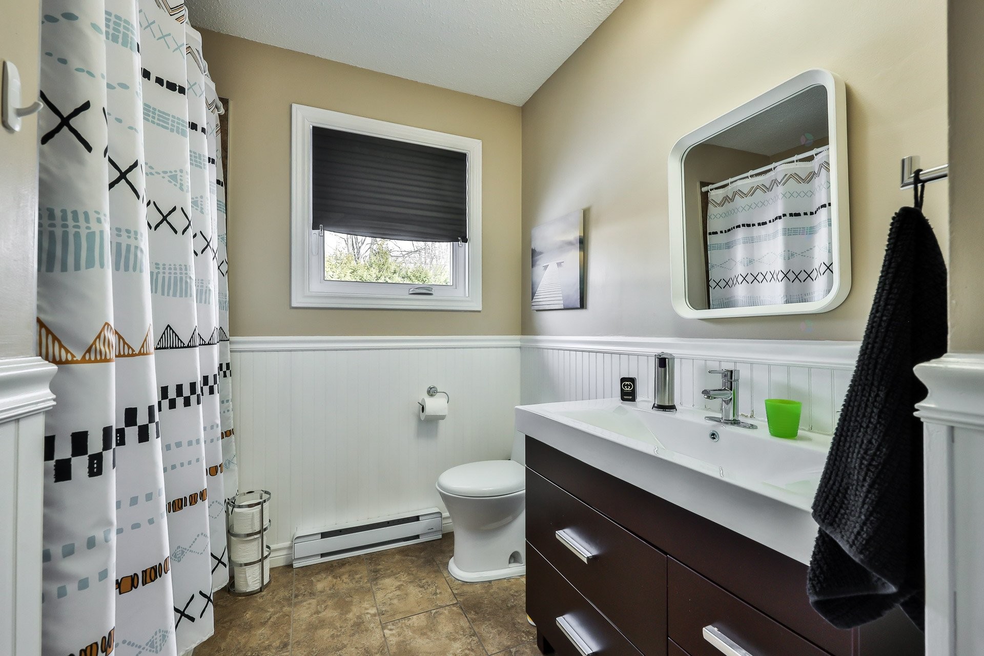 









11


Rue Rémi-Desjardins

,
Gatineau (Buckingham),




QC
J8L3G5

