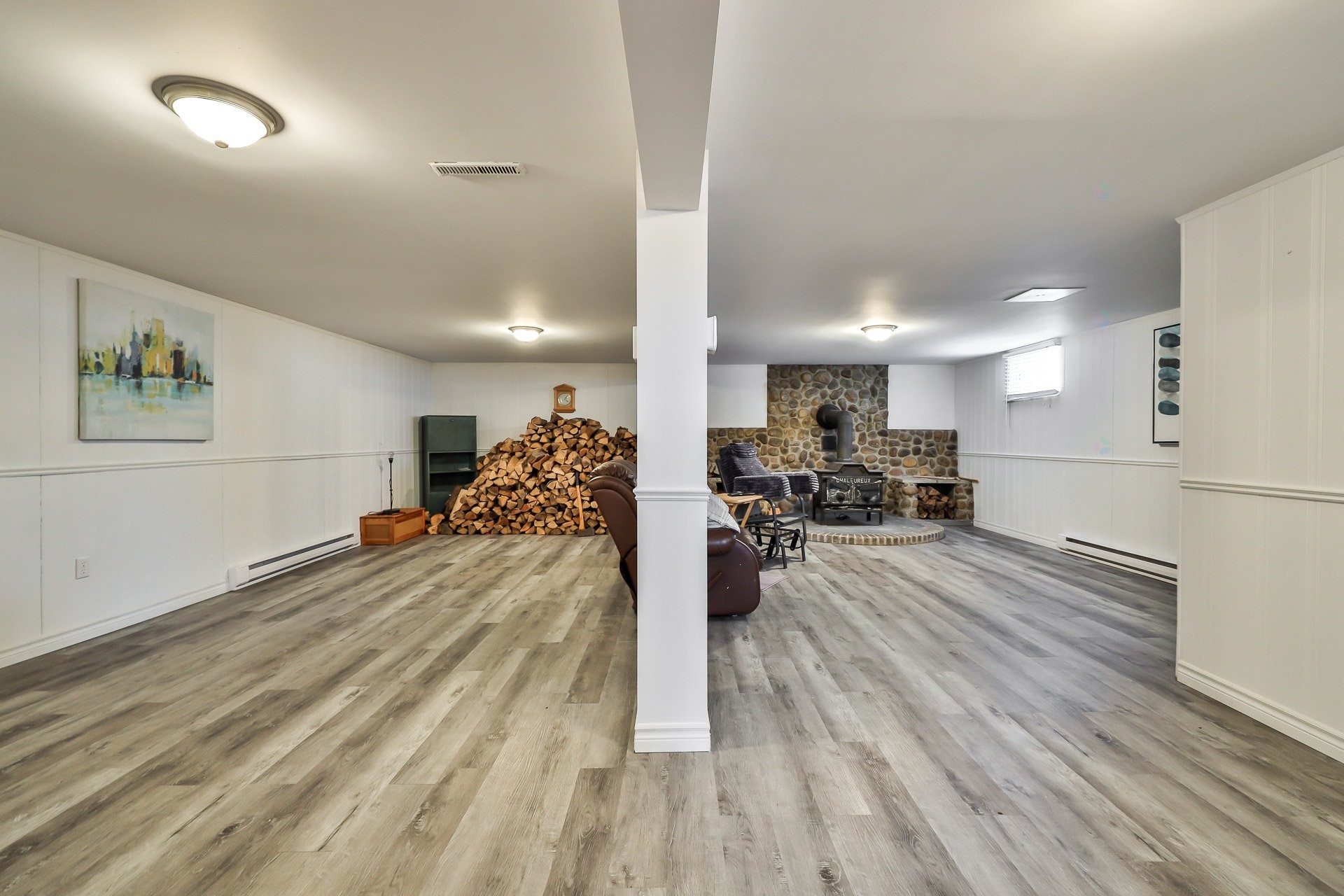 









11


Rue Rémi-Desjardins

,
Gatineau (Buckingham),




QC
J8L3G5

