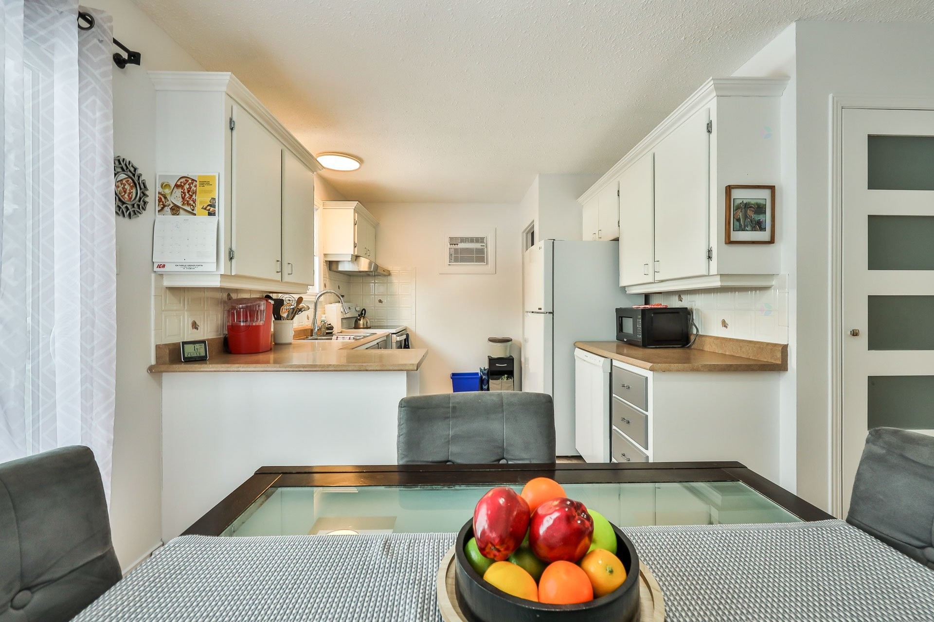 









11


Rue Rémi-Desjardins

,
Gatineau (Buckingham),




QC
J8L3G5

