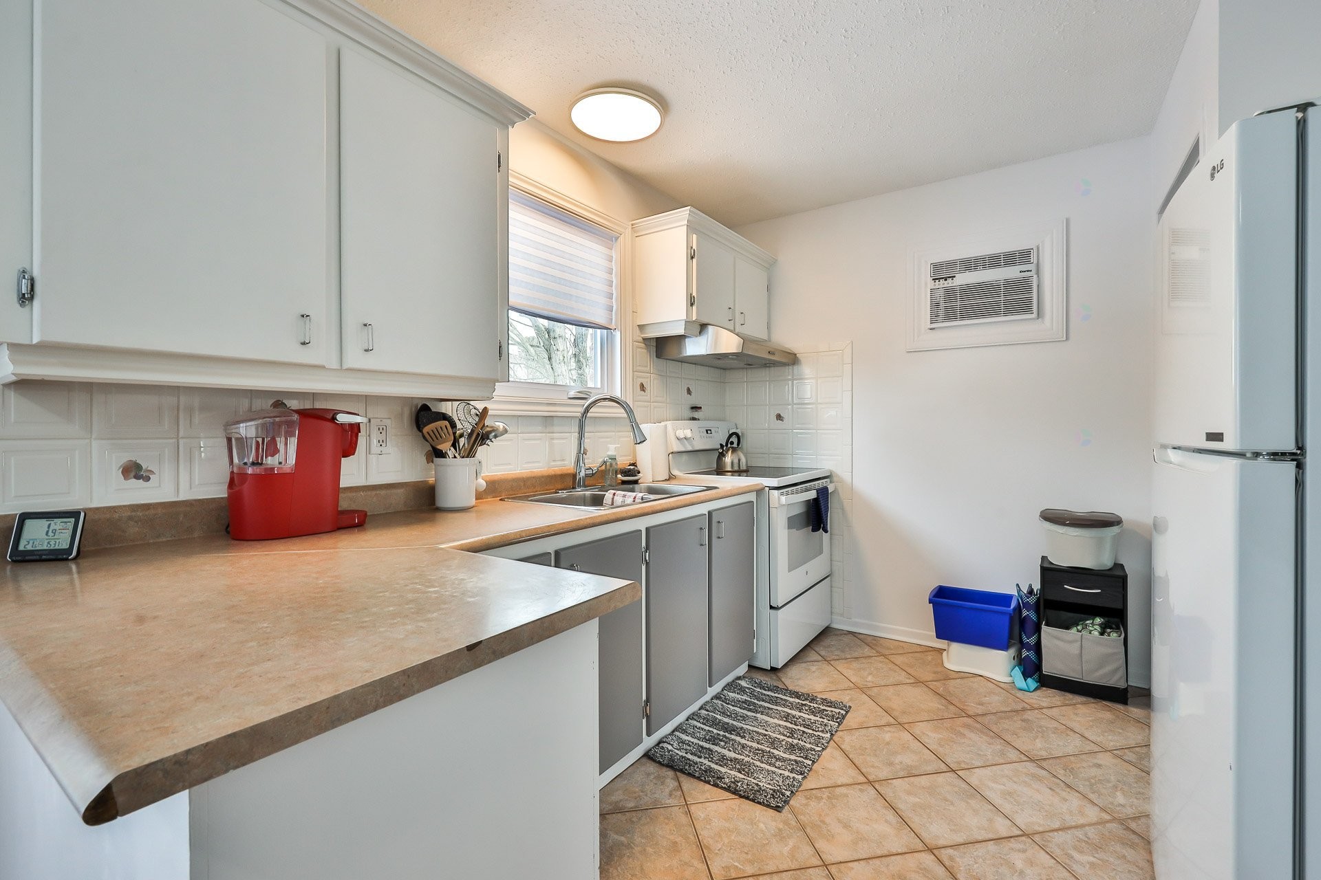 









11


Rue Rémi-Desjardins

,
Gatineau (Buckingham),




QC
J8L3G5


