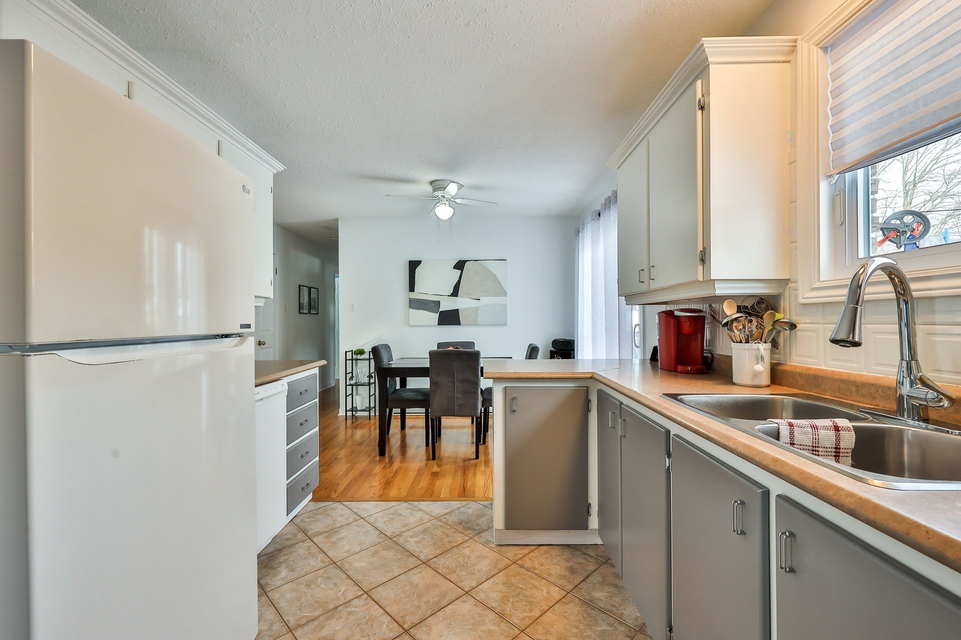









11


Rue Rémi-Desjardins

,
Gatineau (Buckingham),




QC
J8L3G5

