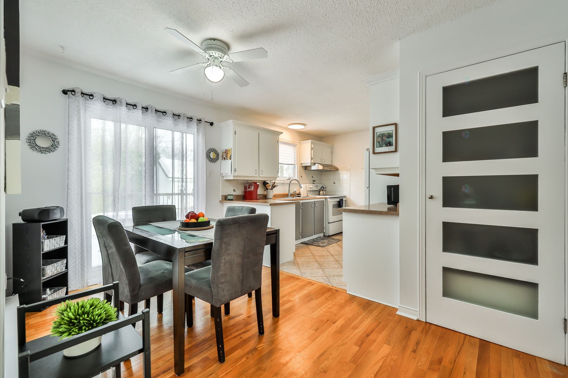 









11


Rue Rémi-Desjardins

,
Gatineau (Buckingham),




QC
J8L3G5

