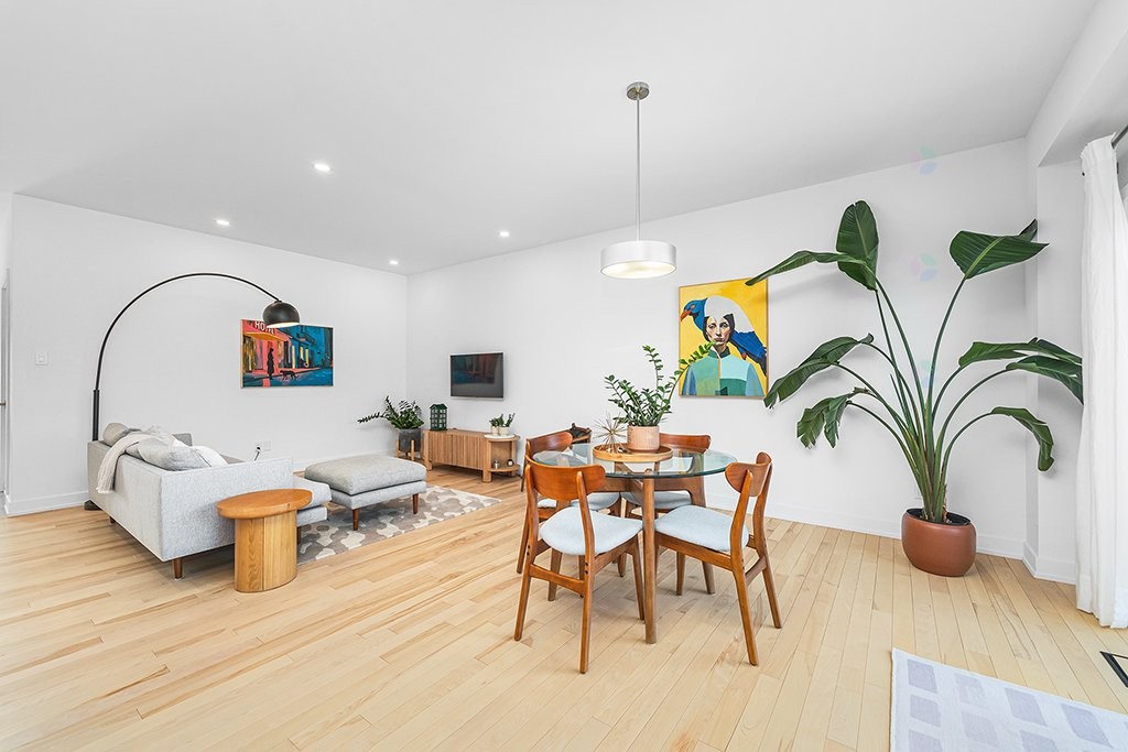 









21


Rue François-Michel

,
Gatineau (Aylmer),




QC
J9J2T7

