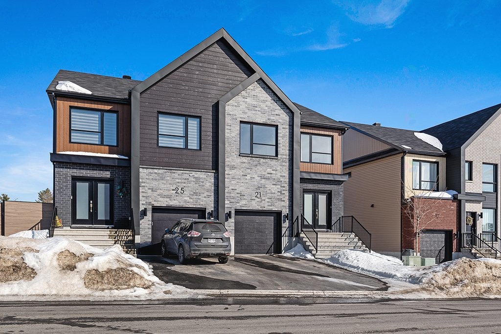 









21


Rue François-Michel

,
Gatineau (Aylmer),




QC
J9J2T7

