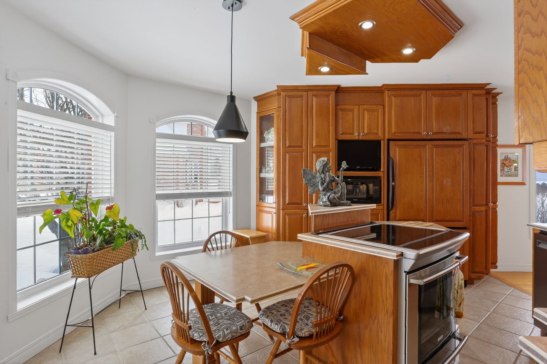 









30


Place Optimiste

,
Sainte-Thècle,




QC
G0X3G0

