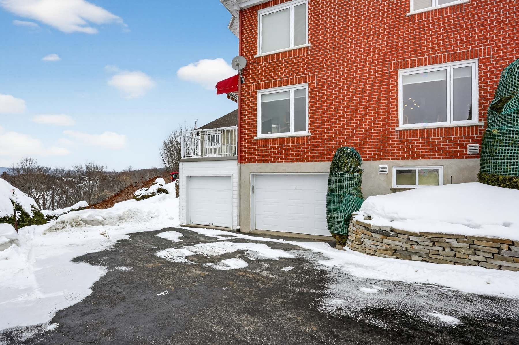 









30


Place Optimiste

,
Sainte-Thècle,




QC
G0X3G0

