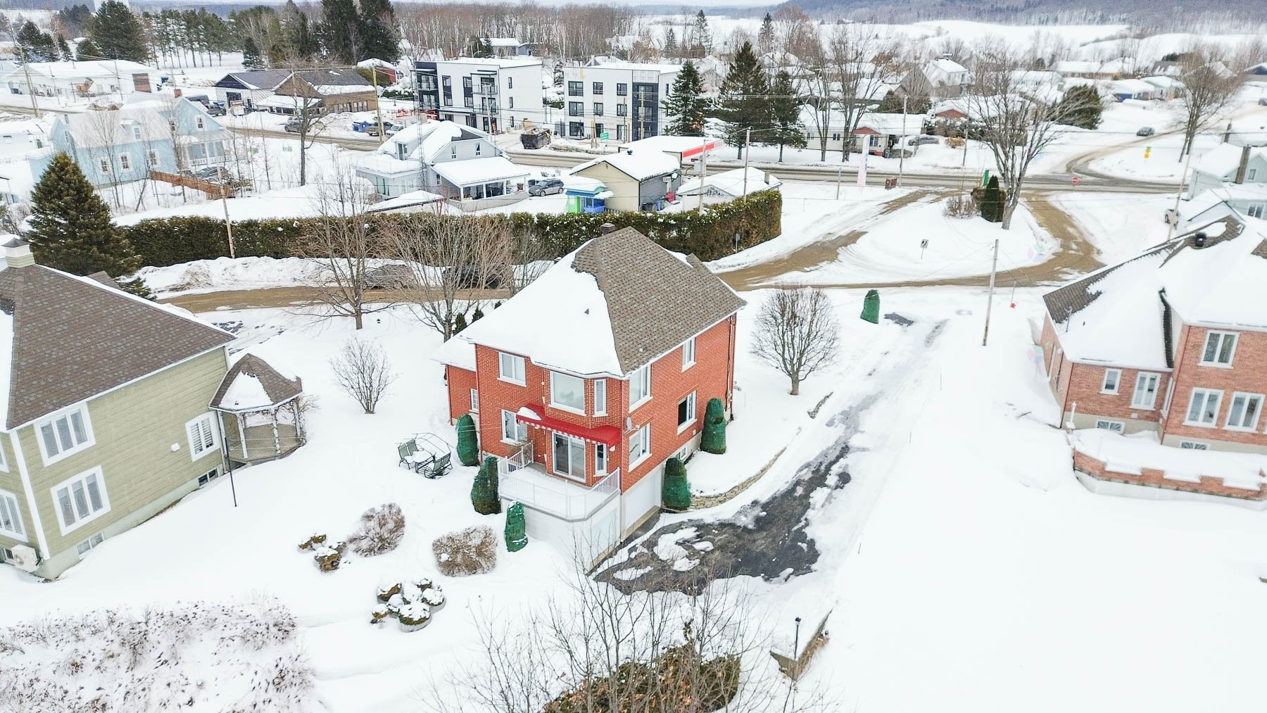 









30


Place Optimiste

,
Sainte-Thècle,




QC
G0X3G0

