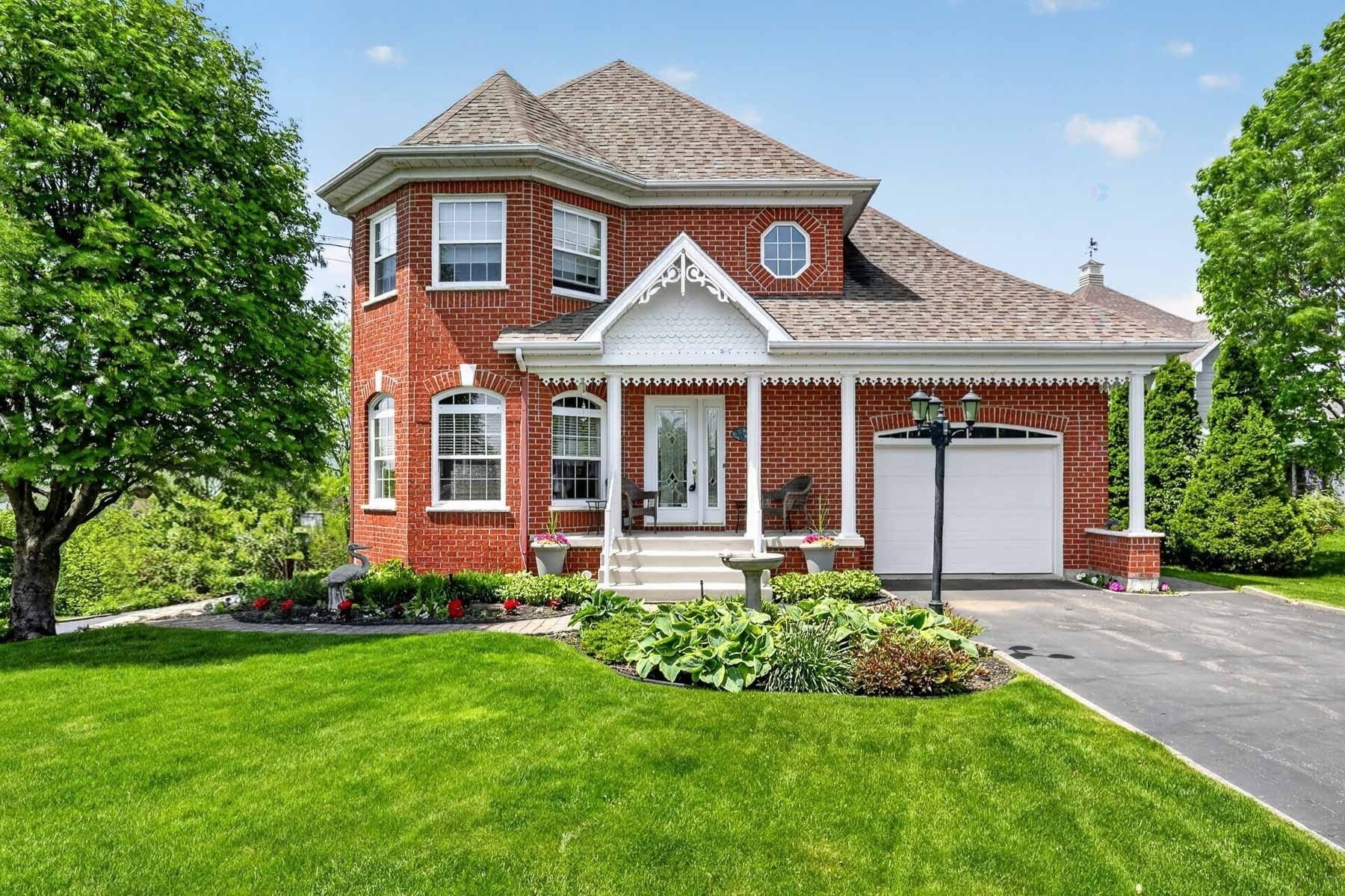 









30


Place Optimiste

,
Sainte-Thècle,




QC
G0X3G0

