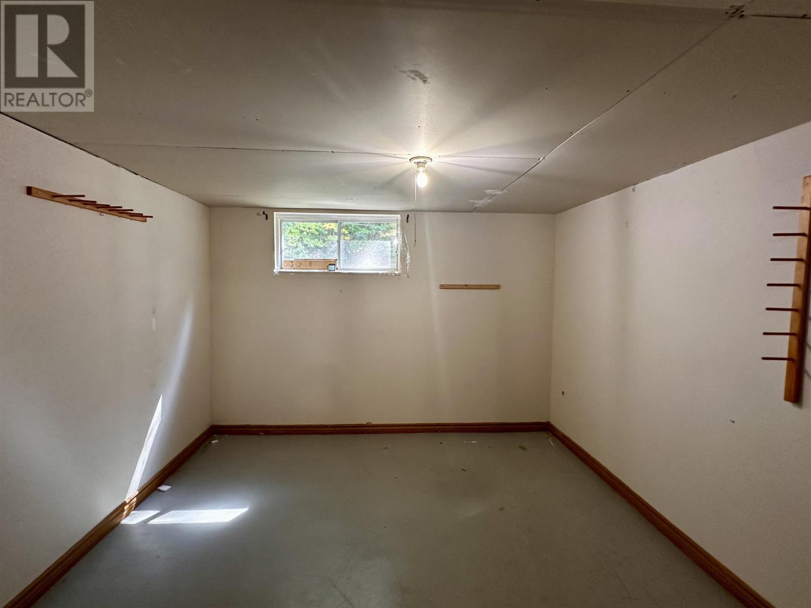 












38 Beckett BLVD

,
Elliot Lake,




Ontario
P5A3P7

