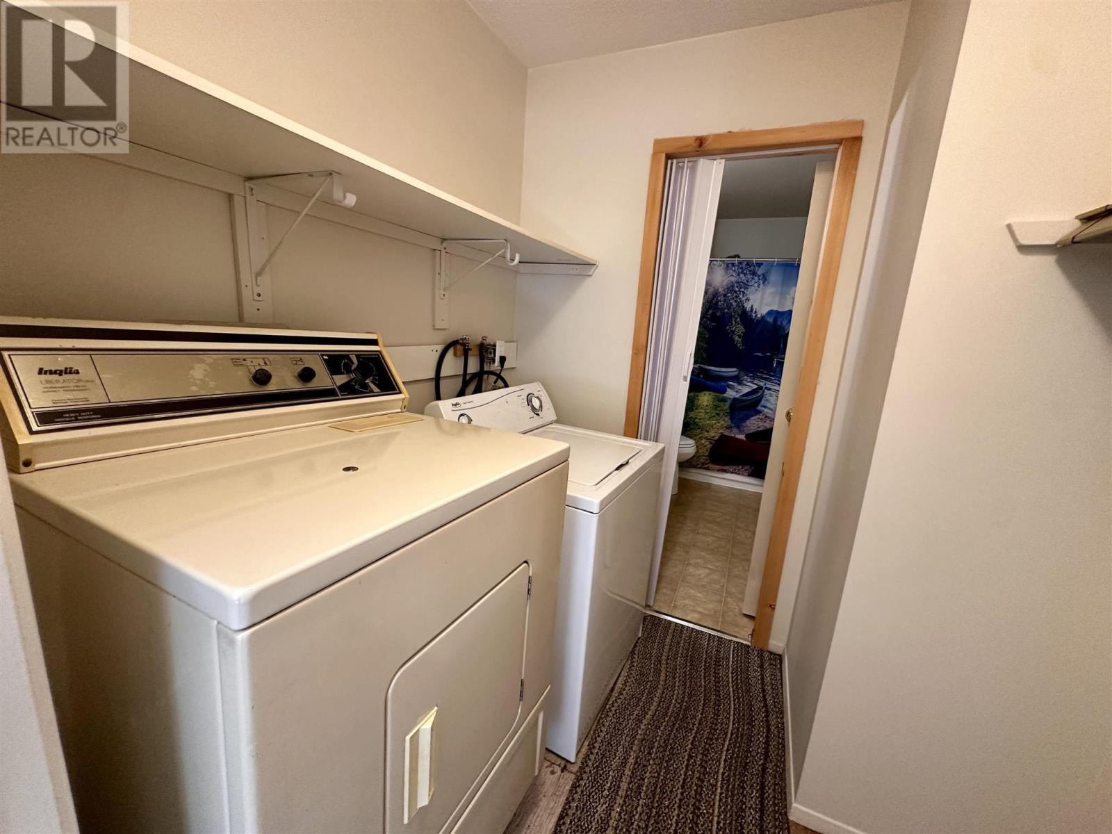 












38 Beckett BLVD

,
Elliot Lake,




Ontario
P5A3P7

