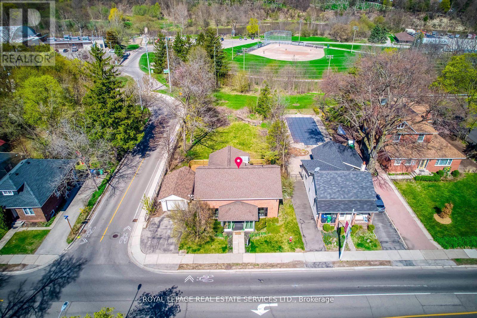 












317 QUEEN STREET S

,
Mississauga,




Ontario
L5M1M3

