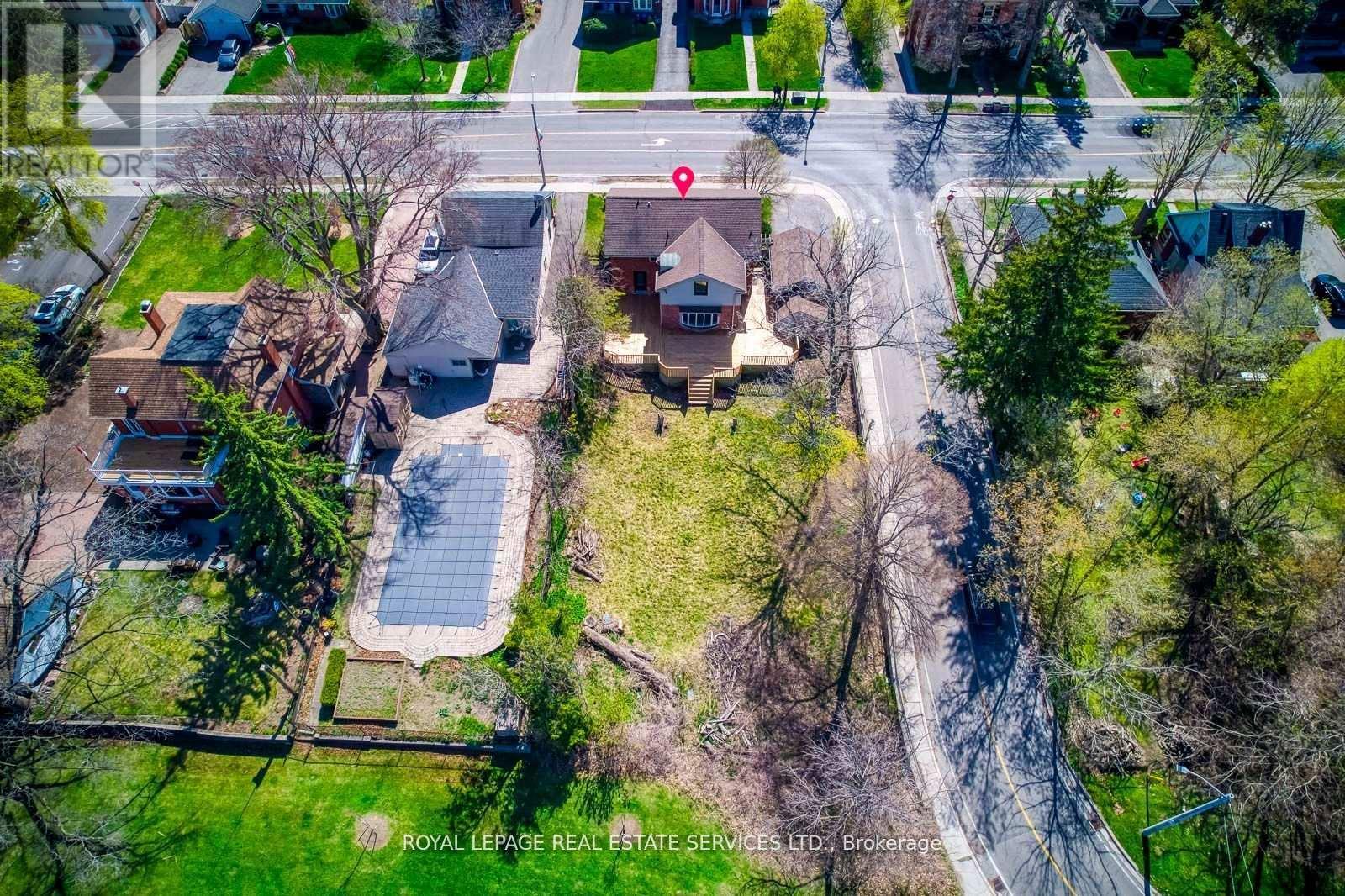 












317 QUEEN STREET S

,
Mississauga,




Ontario
L5M1M3

