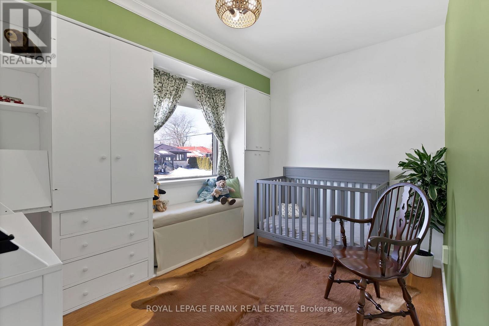 












1 DEBORAH DRIVE

,
Toronto (Woburn),




Ontario
M1H2H5

