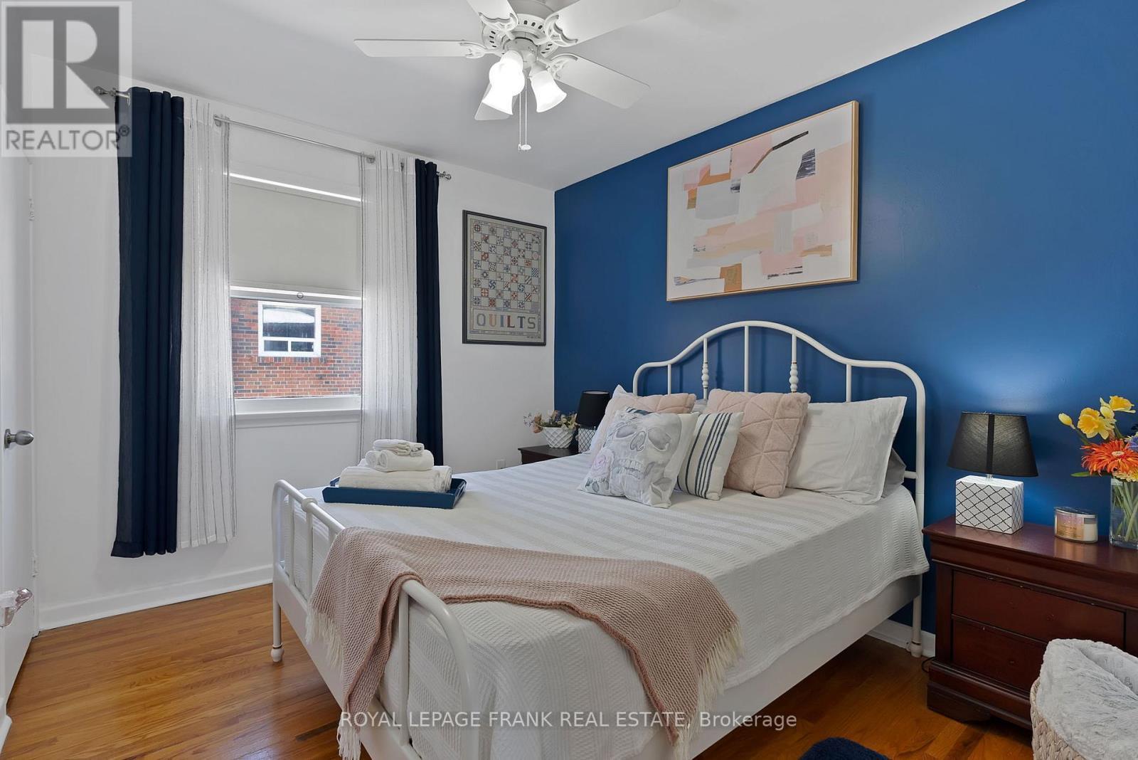 












1 DEBORAH DRIVE

,
Toronto (Woburn),




Ontario
M1H2H5

