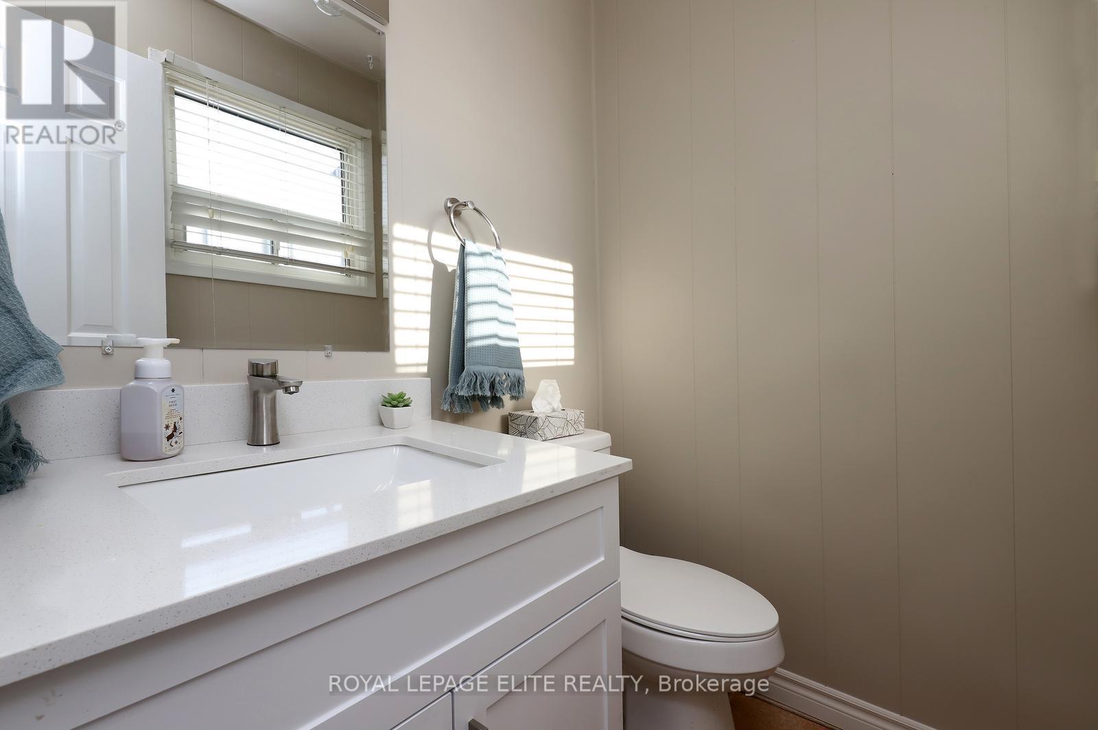 












7396 BYBROOK DRIVE

,
Mississauga,




Ontario
L4T3R2

