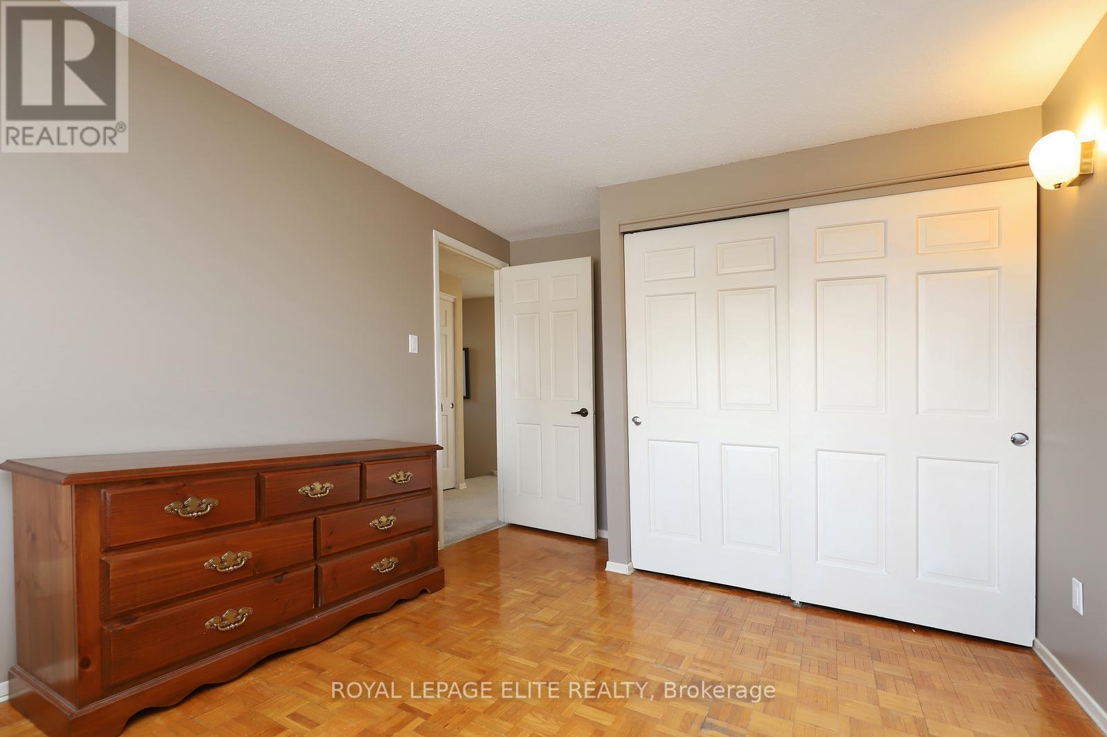 












7396 BYBROOK DRIVE

,
Mississauga,




Ontario
L4T3R2

