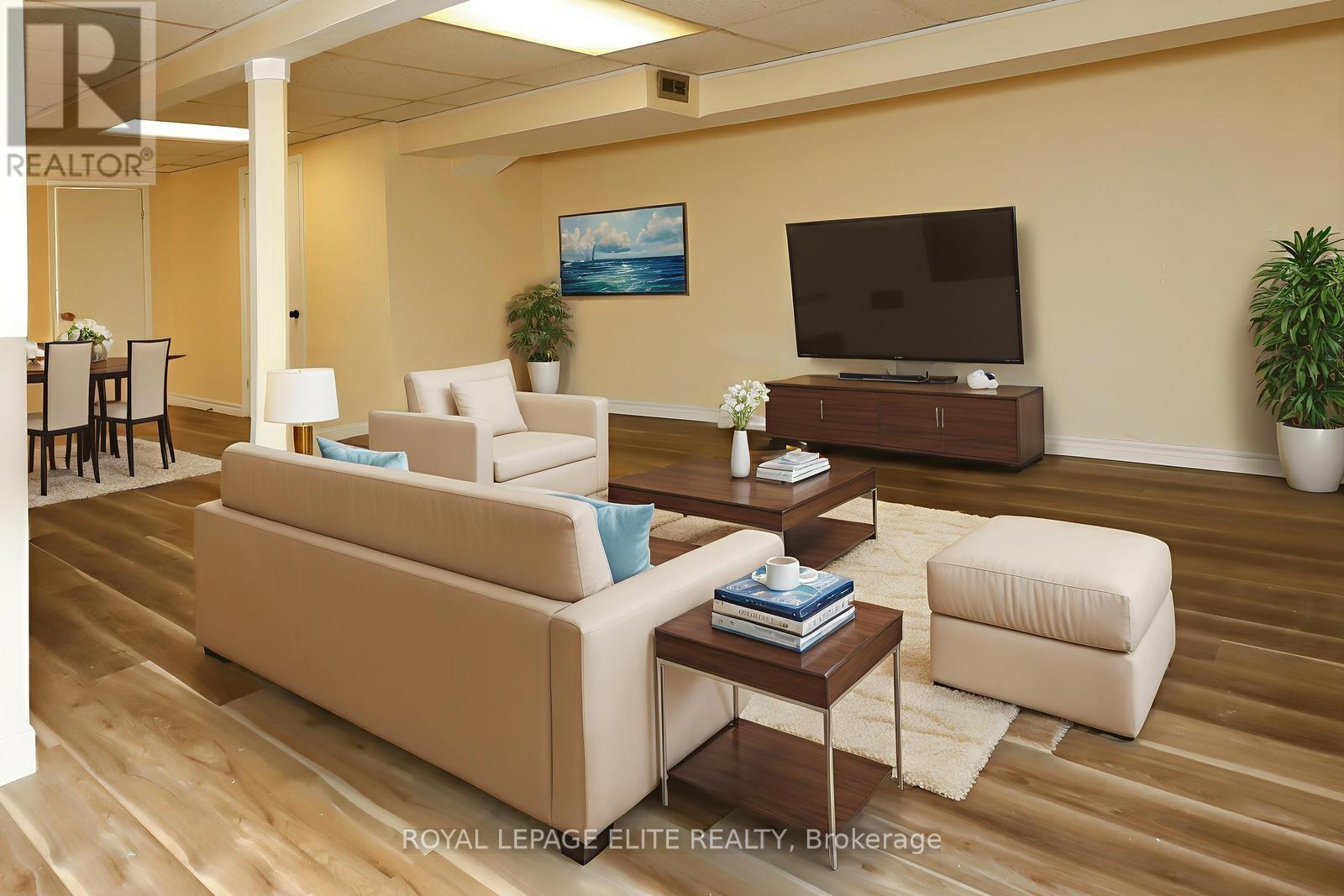 












7396 BYBROOK DRIVE

,
Mississauga,




Ontario
L4T3R2

